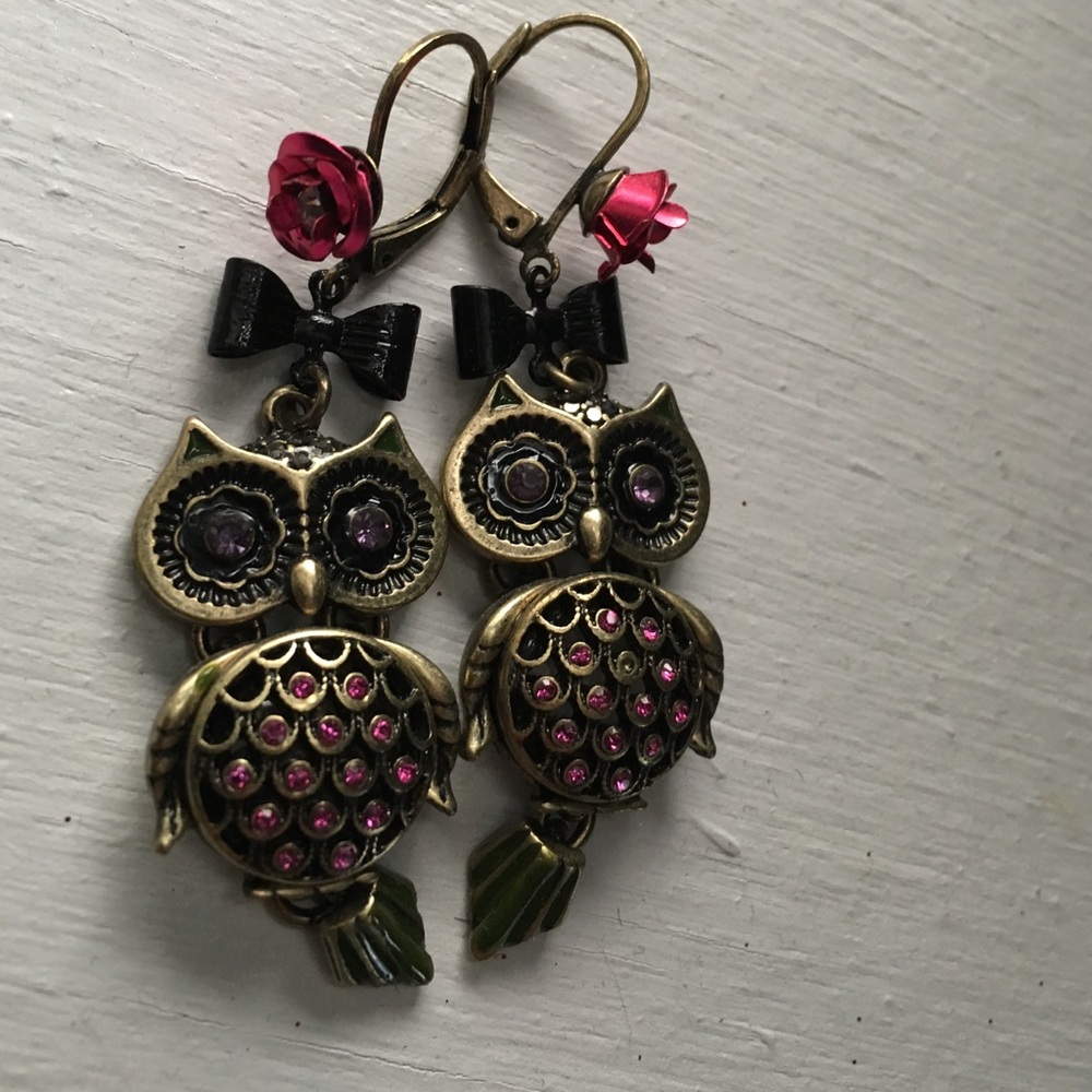 Betsy Johnson earrings - Picture 2 of 3